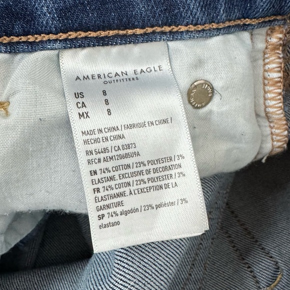 American Eagle Shorts Denim Jean Midi The Dream Dark Wash Blue Solid Ripped Knit - Picture 7 of 7